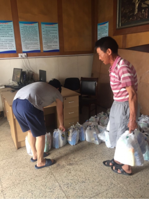 三伏高温送清凉  致敬一线时搏手机站·官方版在线-时搏（中国）
人